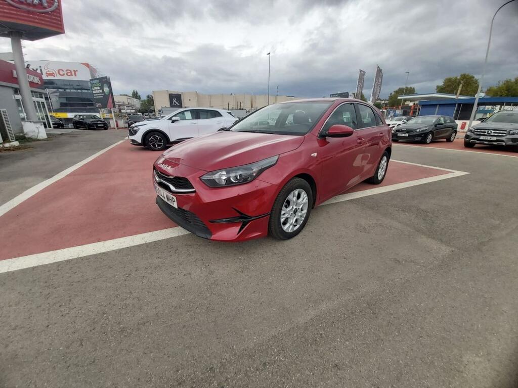 Kia Ceed 1.6 MHEV iMT 100kW (136CV) Drive